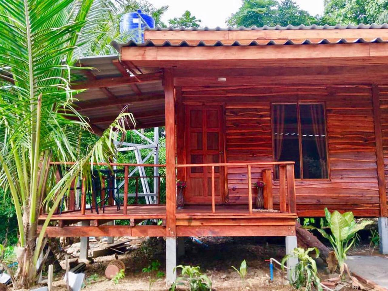 Lanta A Toi House Hotel Koh Lanta Exterior photo