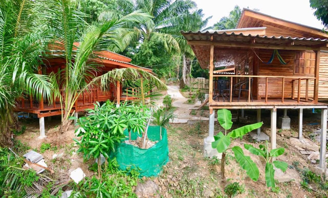 Lanta A Toi House Hotel Koh Lanta Exterior photo
