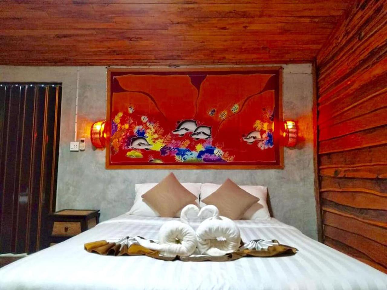 Lanta A Toi House Hotel Koh Lanta Exterior photo