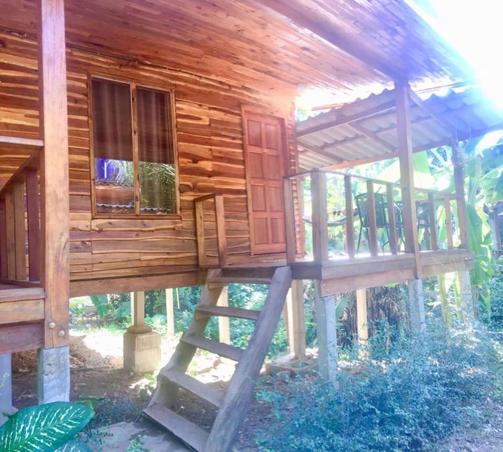 Lanta A Toi House Hotel Koh Lanta Exterior photo