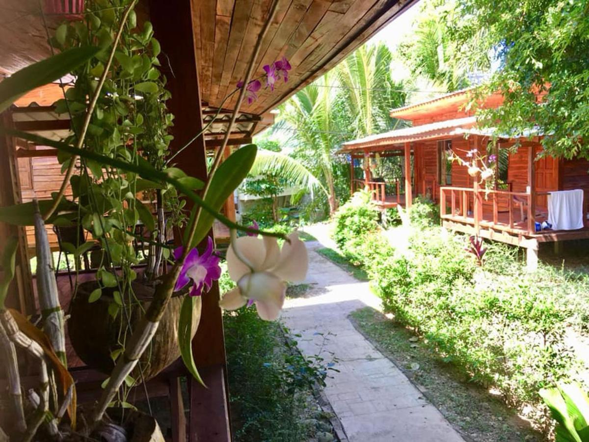 Lanta A Toi House Hotel Koh Lanta Exterior photo